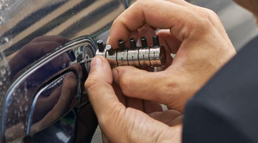 Professional New roof installation in Indio, CA